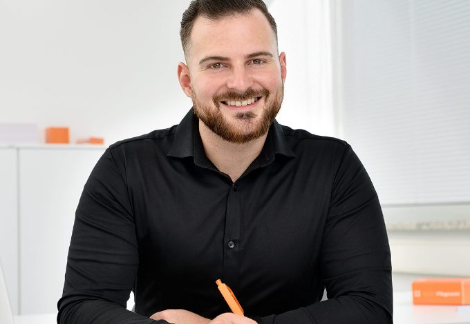 Alexander Petrov - Kundenservicemitarbeiter bei der BFS Abrechnungs GmbH